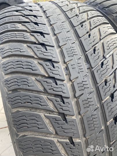 Nokian Tyres WR SUV 3 285/40 R21