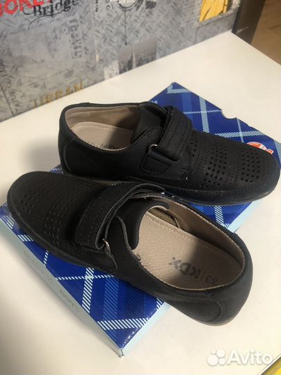 Новые Туфли полуботинки школьные