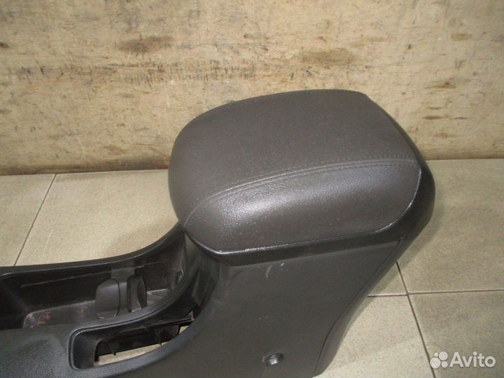 Консоль Chevrolet Cruze (J300)