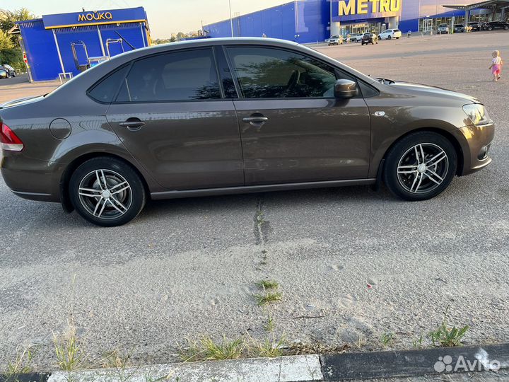 Volkswagen Polo 1.6 МТ, 2014, 182 000 км