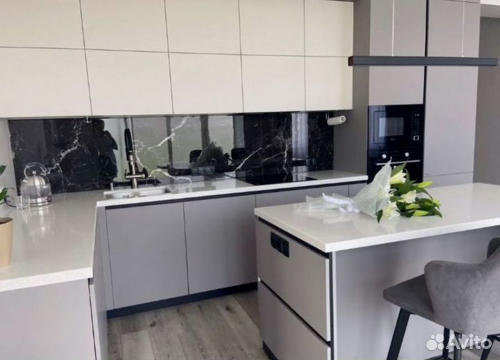 Кухни на заказ. Установка под ключ