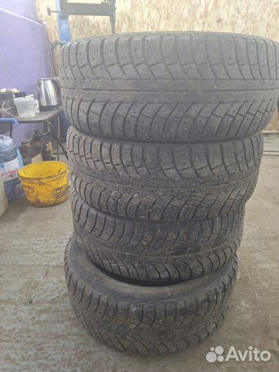 Gislaved Nord Frost 5 205/55 R16
