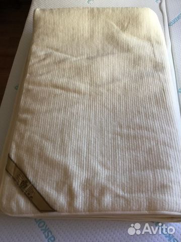 Наматрасник шерстяной