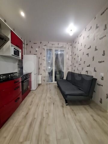 2-к. квартира, 54 м², 1/3 эт.