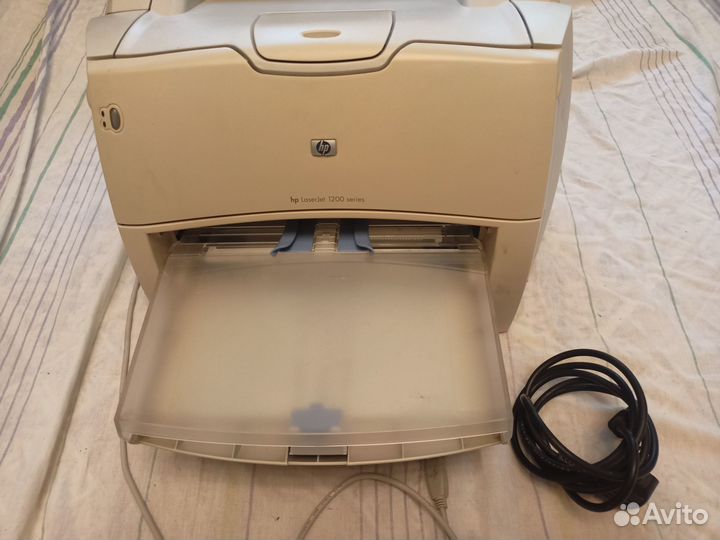 Принтер HP laserjet 1200