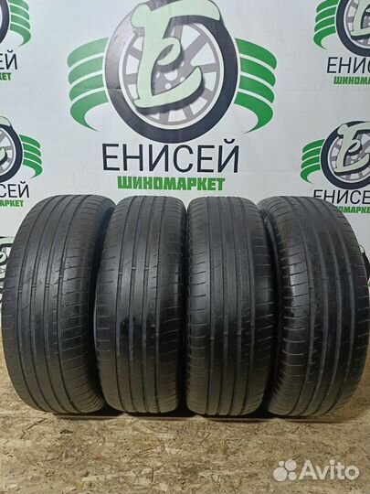 Kapsen Rassurer K737 215/60 R17 96H