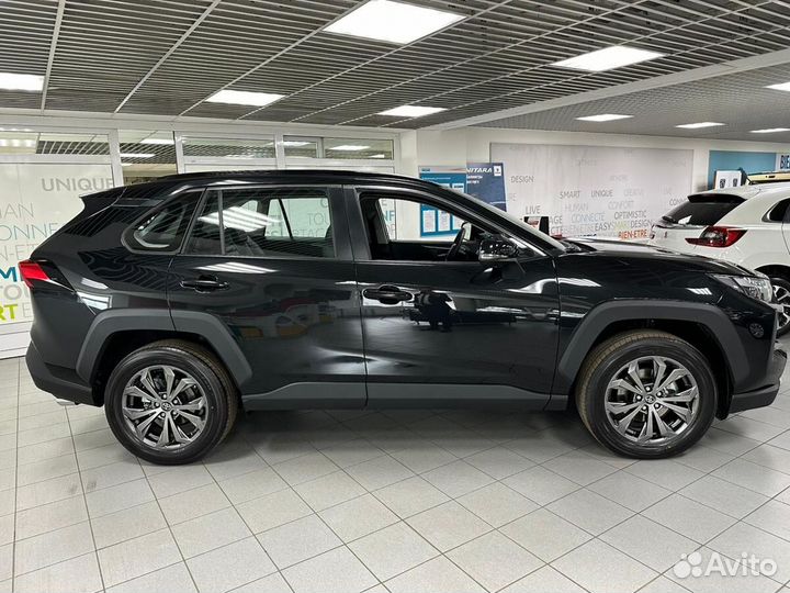 Toyota RAV4 2.0 CVT, 2024