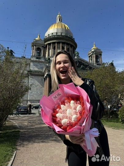 Букет из клубники в шоколаде на праздник