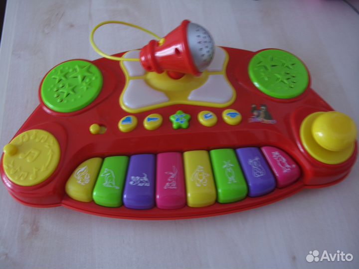 Развивающая музыкальная игрушка