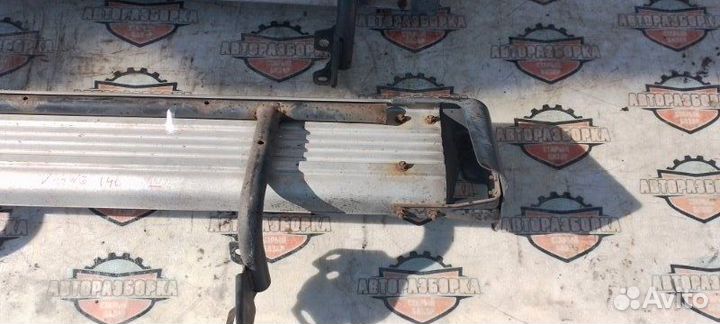 Подножка Mitsubishi Pajero V44 4D56 1992