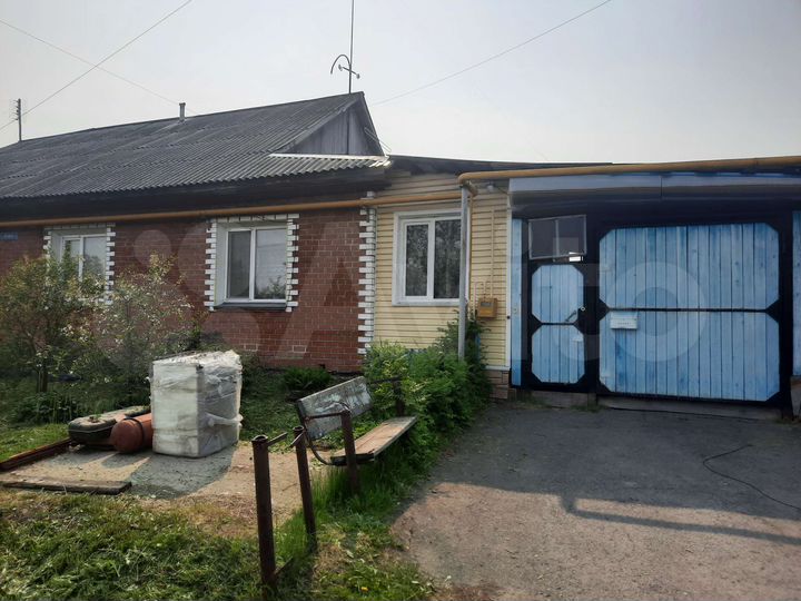 Коттедж 100 м² на участке 12 сот.