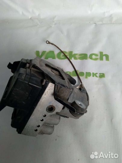 Блок абс 8D0614111 Audi
