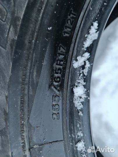 Dunlop SP Winter Ice 01 265/65 R17 112T