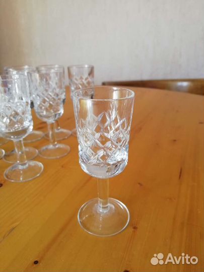Рюмки и фужеры хрусталь