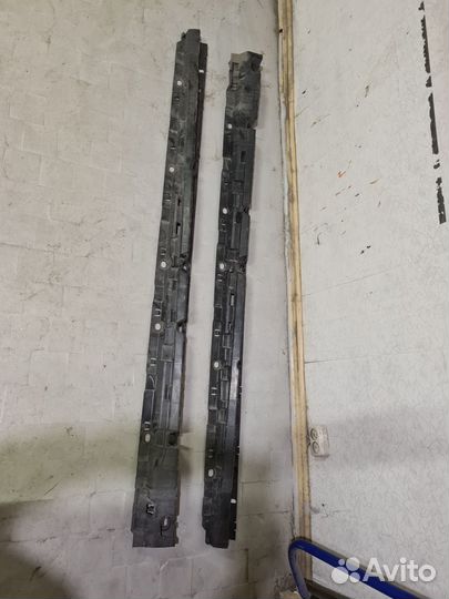 Кронштейн подножки BMW X5 F15