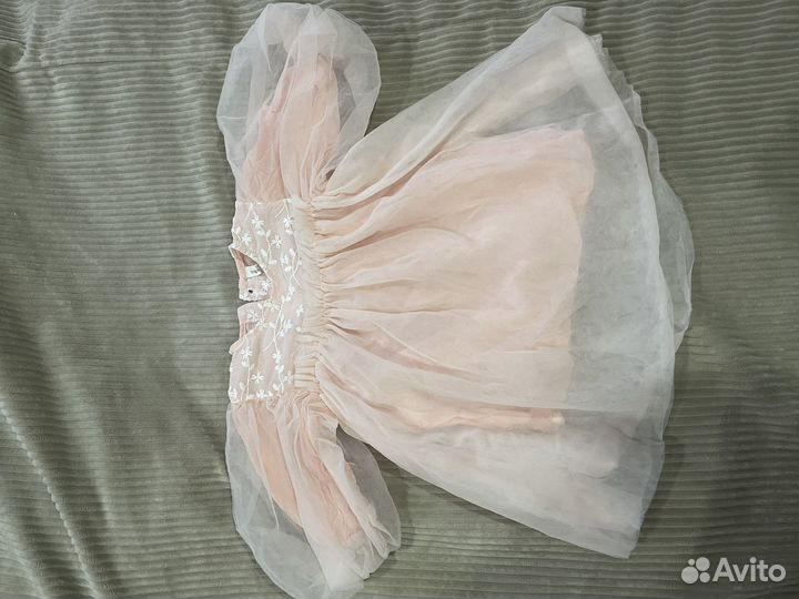 Нарядное платье для девочки 90