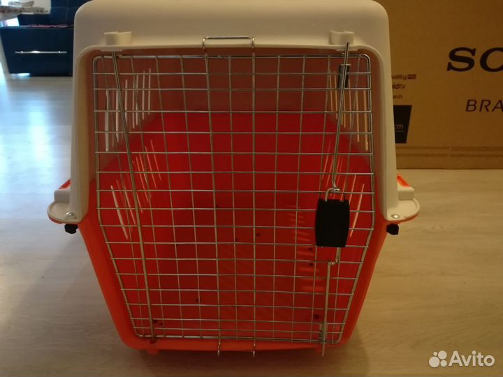 Контейнер для перевозки собак