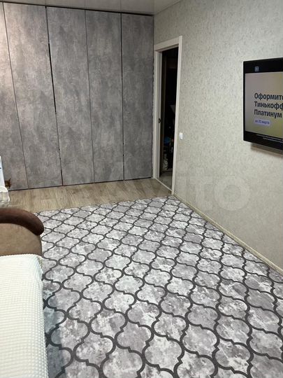 2-к. квартира, 52 м², 9/9 эт.