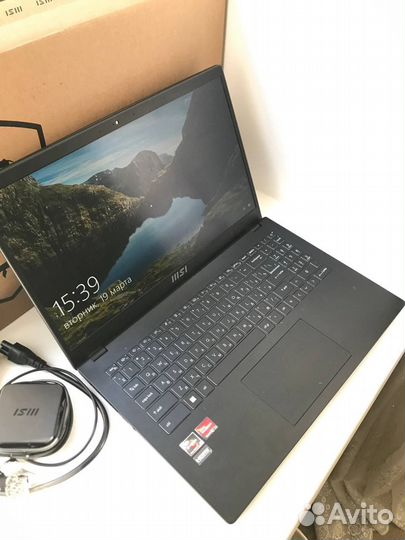 Ноутбук msi modern 15