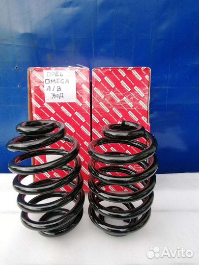 Пружины задние Opel Omega A,B универсал