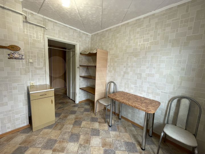 2-к. квартира, 57,5 м², 1/9 эт.