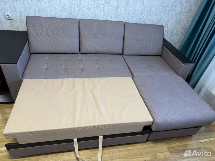Диван угловой