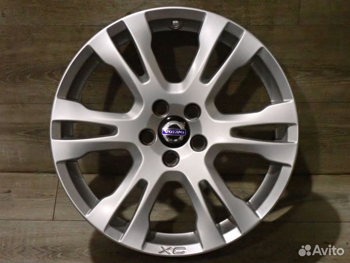 Комплект оригинальных дисков R18 Вольво XC90
