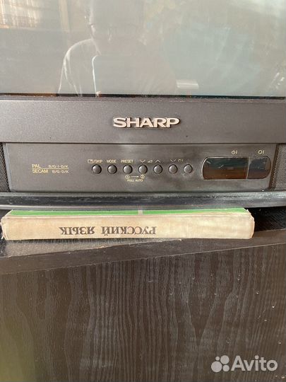 Телевизор бу sharp cv 2132 ck1