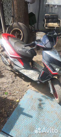 Скутер Vorrtex