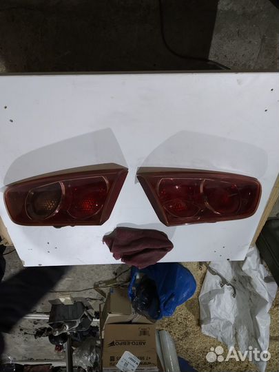 Фонарь Mitsubishi Lancer 2007-2010
