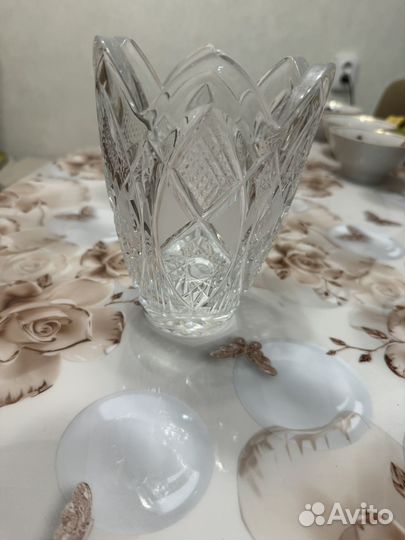 Хрустальная ваза