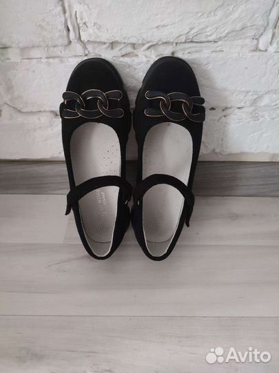 Туфельки в школу