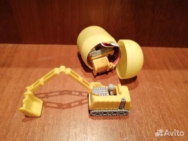 Игрушки из киндера леди баг