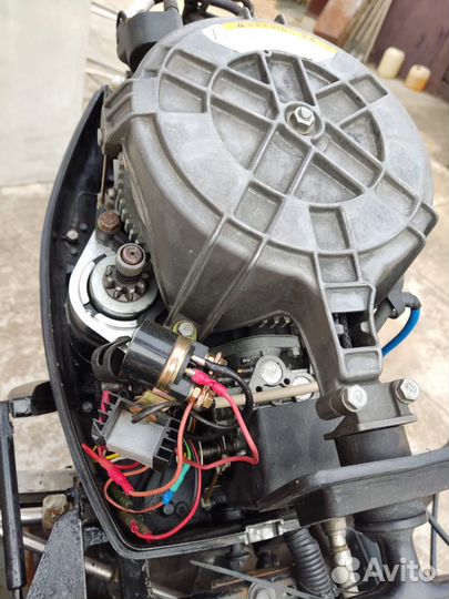 Продам лодочный мотор Mercury ME 30M 2 тактный