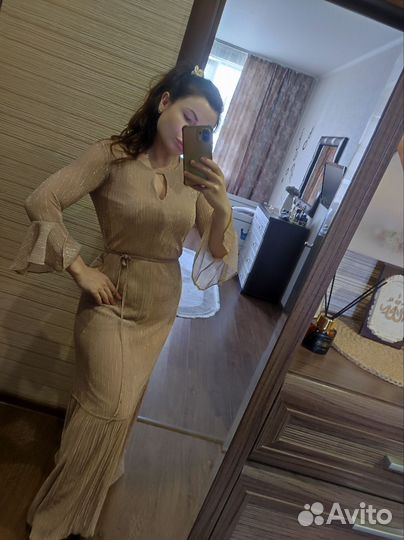 Вечернее платье в пол