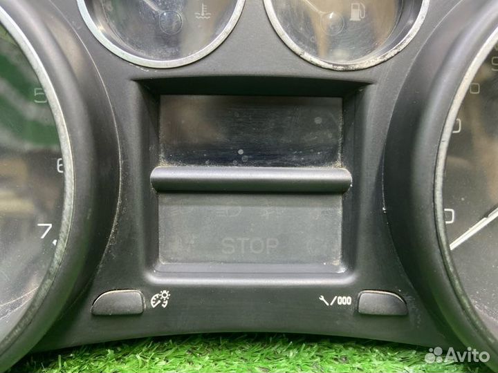 Панель приборов Peugeot 308 EP6