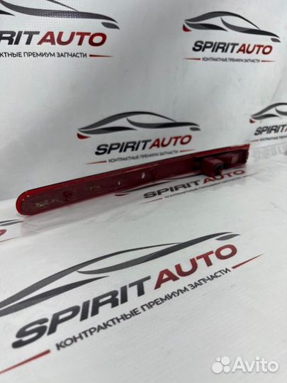 Катафот бампера задний левый Kia Stinger 1 G6DP