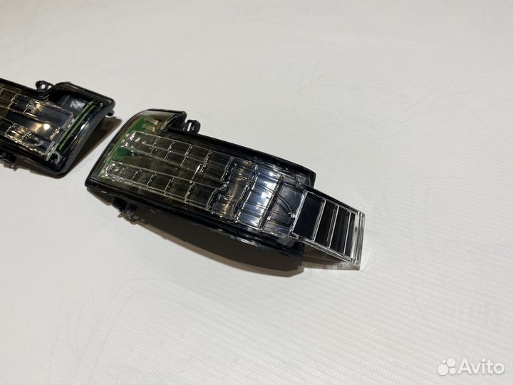 Поворотники в зеркала Mercedes GLS GLE GL ML