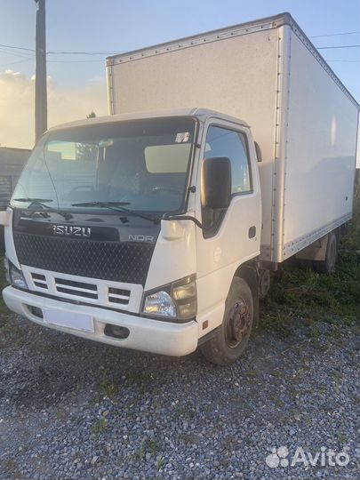 Isuzu NQR, 2007