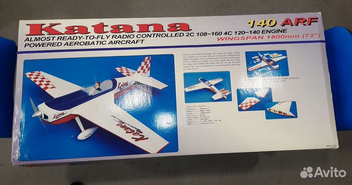 Радиоуправляемый самолет Katana