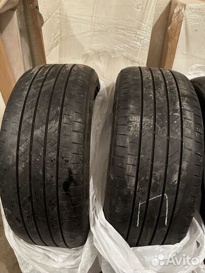 Bridgestone Alenza 001 255/45 R20