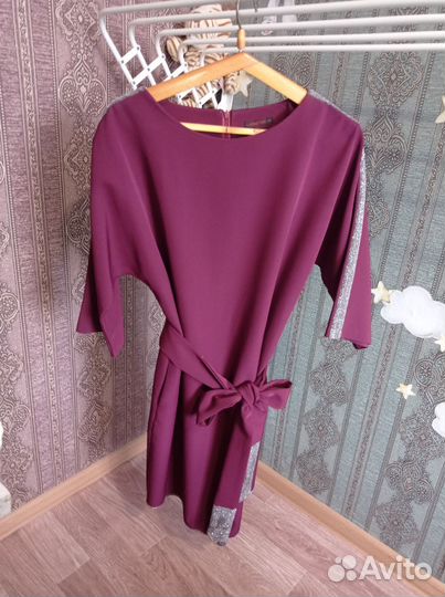 Платье женское