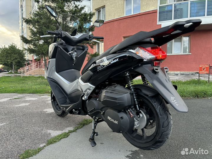 Максискутер promax nmax 200 (replica yamaha)