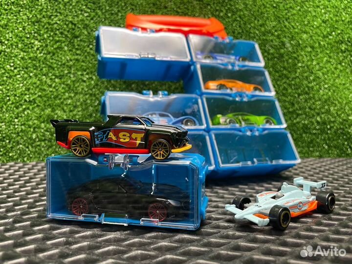 8 металлических машинок Hot Wheel с боксами оптом