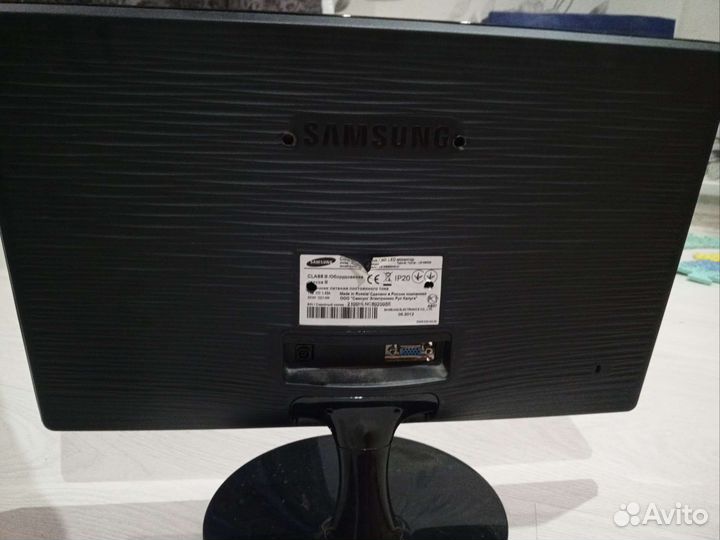 Монитор samsung