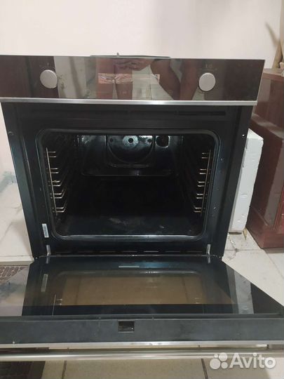 Духовой шкаф