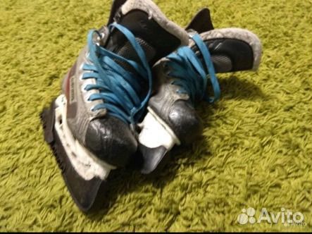 Хоккейные коньки bauer
