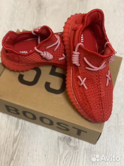Кроссовки adidas