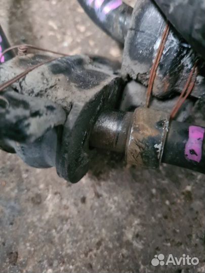 Стабилизатор задний Nissan X-Trail T31