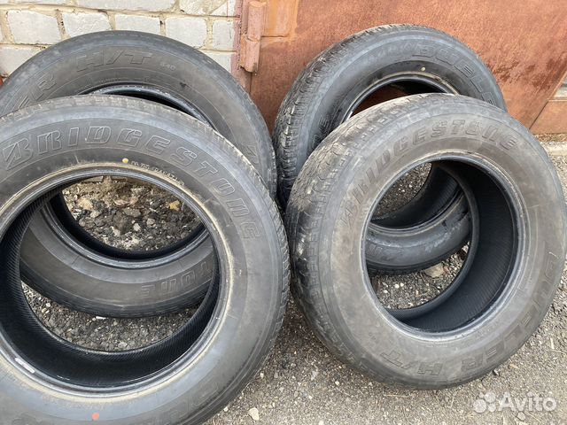 Bridgestone Dueler H/T 265/65 R17